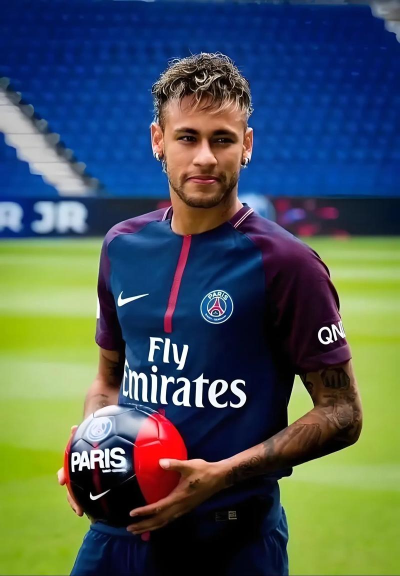 3-1阿塞拜疆，法国12年来首次在客场先丢球的情况下逆转取胜（法国12年来首次客场先丢仍逆转，3-1击败阿塞拜疆）