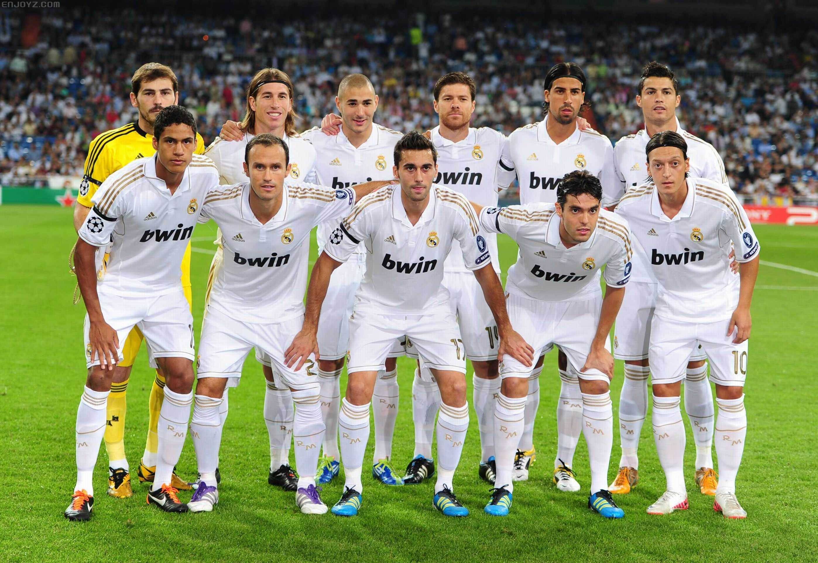 21世纪五大联赛出场时间：C罗75927分钟居首，梅西70022分钟第三（21世纪五大联赛出场时长榜：C罗以75927分钟领跑，梅西70022分钟位列第三）