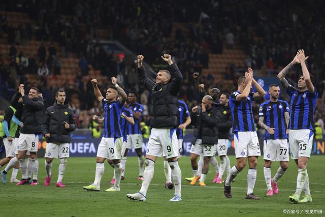 开拓者队记：今天的裁判烂到极点，完全掌控不住局面